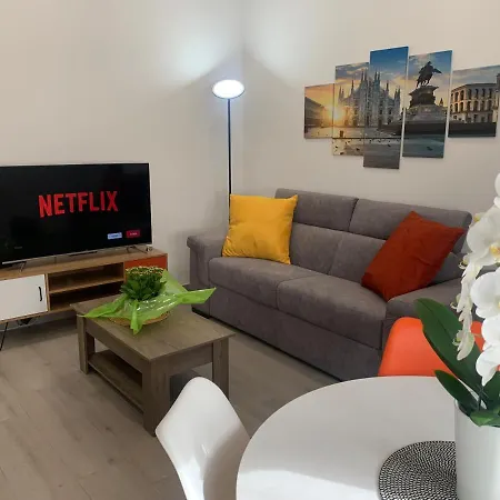 Apartment Ripa150 - Smart - Prada Bocconi Ieo Ied Forum Assago Navigli Duomo15min Milan